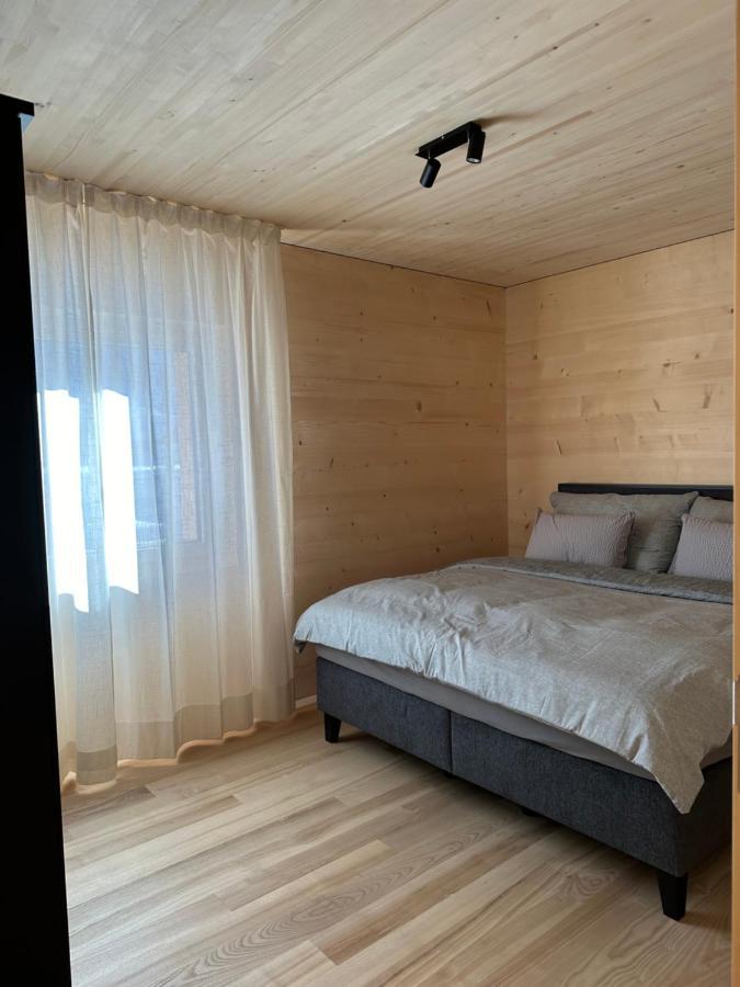 Mondholz Ferienwohnung أندرمات المظهر الخارجي الصورة