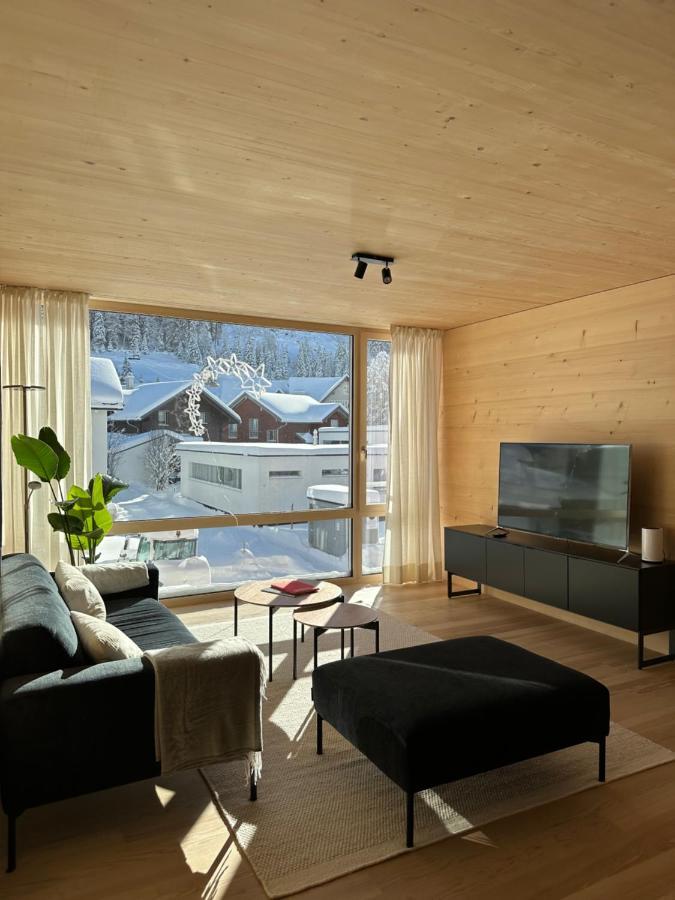 Mondholz Ferienwohnung أندرمات المظهر الخارجي الصورة